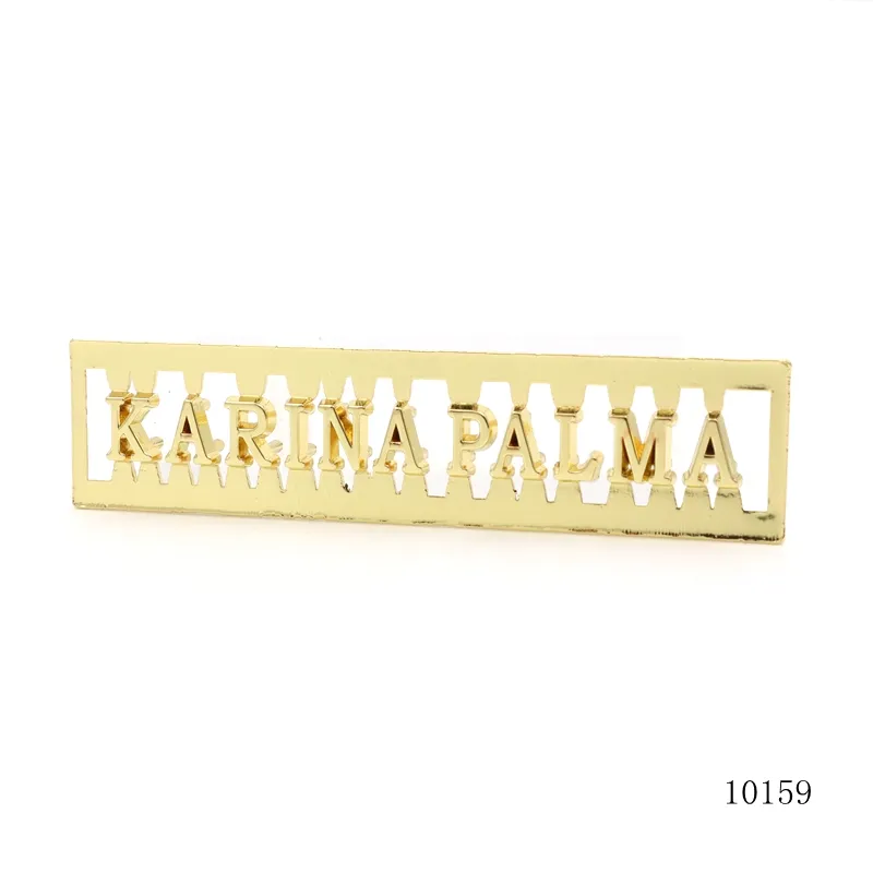 Bolso de lujo de hardware al por mayor chapado en oro 3D pequeñas letras de metal para bolsos y ropa