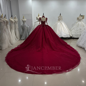 XS198 Hermoso Vestido de Quinceañera con Cuello Alto Ilusorio y Lentejuelas Color Borgoña para Chicas de 15 Años - Product Image 4