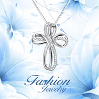 Bijoux minimalistes cadeau 925 argent Sterling Zircon croix infini boucle pendentif collier pour les femmes