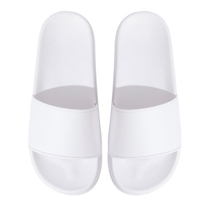 Nouvelles Claquettes de Plage Unisexe en PVC avec Logo Personnalisé 2025 – Design Tendance avec Semelle Intérieure en PU Imprimée sur Mesure pour Hommes et Femmes - Product Image 2