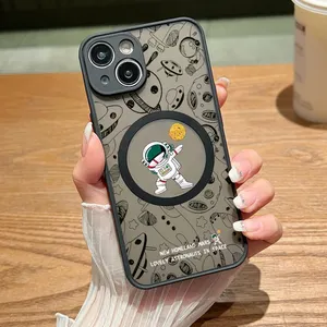Luxe Mignon Dessin Animé Astronaute Magnétique Translucide Téléphone étui pour iphone 15 Pro Max 14 13 12 Anime Cas Couverture