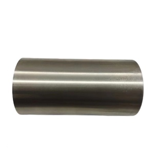 Pièces de moteur XUNPO 6BTA5.9 Kit de chemises de cylindre 3904166 3926631 pour machines de construction - Product Image 1