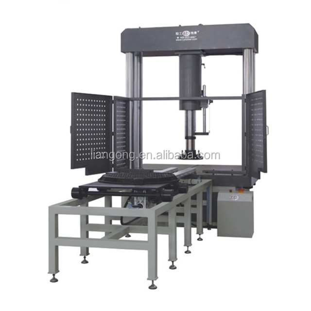 Automatic Hydraulic Servo Compression Tester for Well Covers With PC and Printer Meets EN124/GB Standard