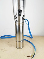 Pompe à eau solaire de puits profond en acier inoxydable hybride de 6 pouces 1500W 2HP AC DC pour l'irrigation agricole