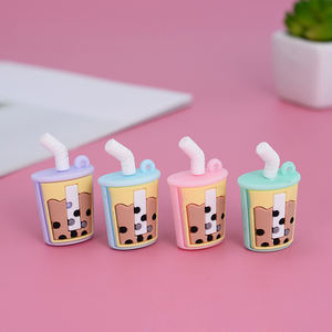 Regali promozionali per ragazze per bambini <span class=keywords><strong>all</strong></span>'ingrosso carino adorabile 2d 3d Boba Milk Tea Milktea Design portachiavi in Silicone PVC portachiavi - Product Image 4
