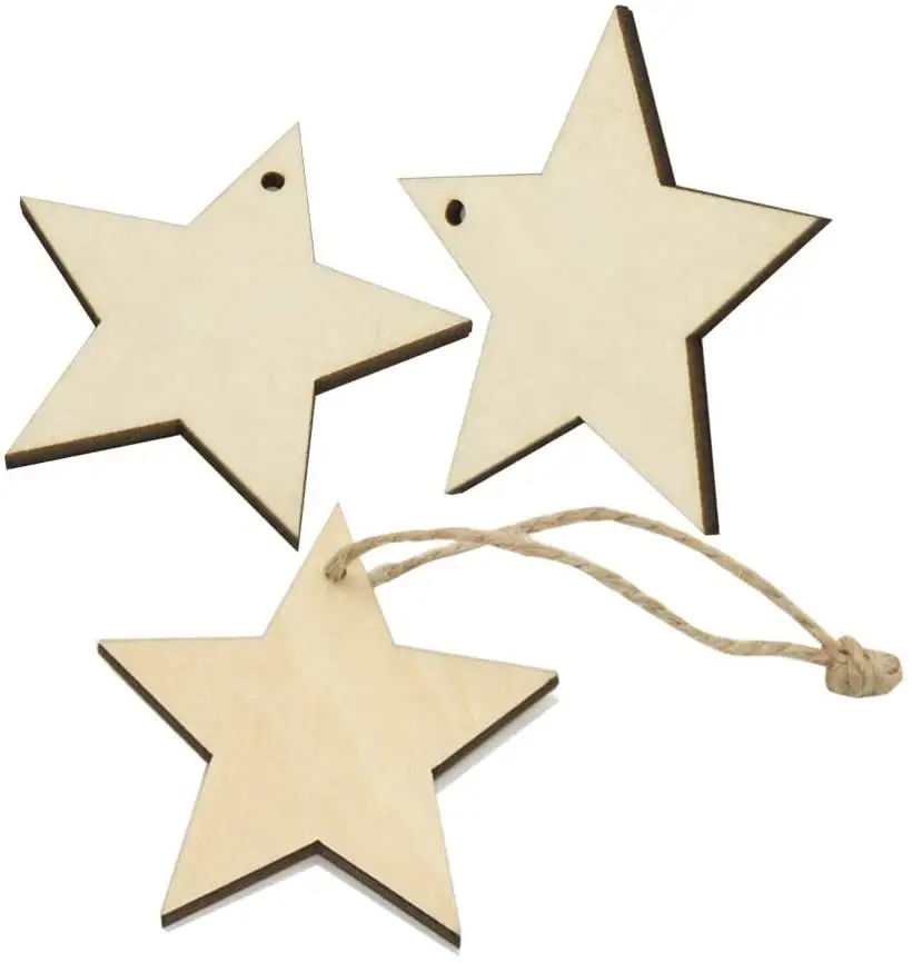 Unbearbeitete geschnitzte Weihnachtsholz-Sterne hängende Dekoration rustikale Sperrholz-Sternenschnitte Weihnachtsbaum-Schmuck DIY-Handwerk
