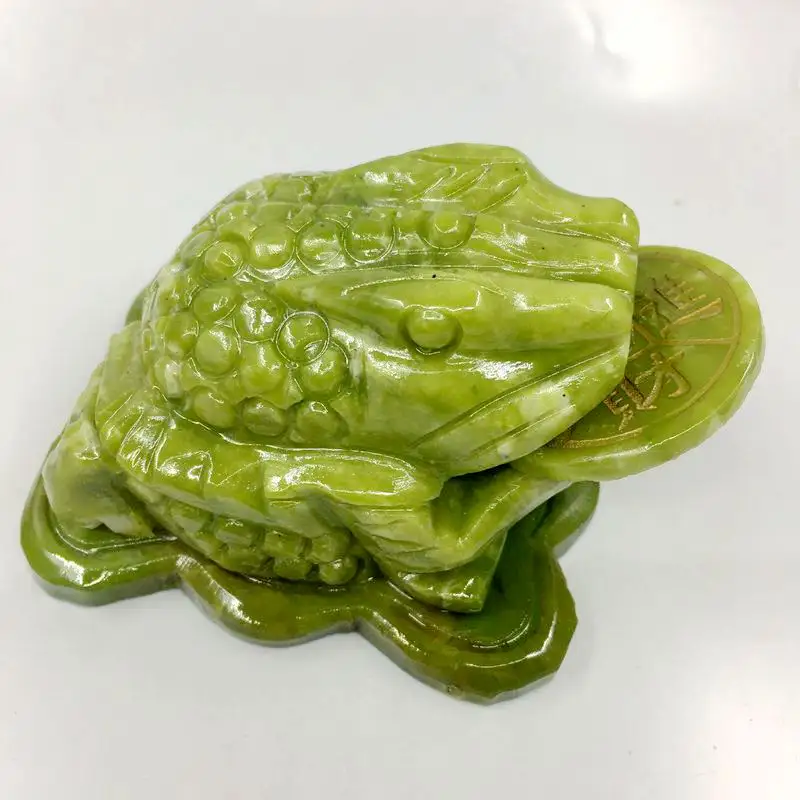 Wholesale hohe qualität natürliche grüne jade Money Toad carving Lucky kröte für dekoration