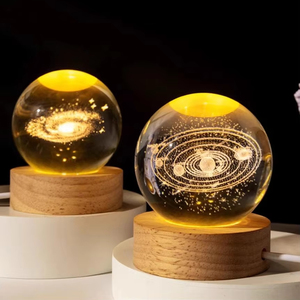 Nội Thất Khắc Nhỏ Ánh Sáng Ban Đêm Cơ Sở LED Ánh Sáng Ban Đêm Đèn Pha Lê Bóng Với Gỗ Năng Lượng Mặt Trời Hệ Thống Hành Tinh Sphere Laser 3D Hộp Quà Tặng - Product Image 3