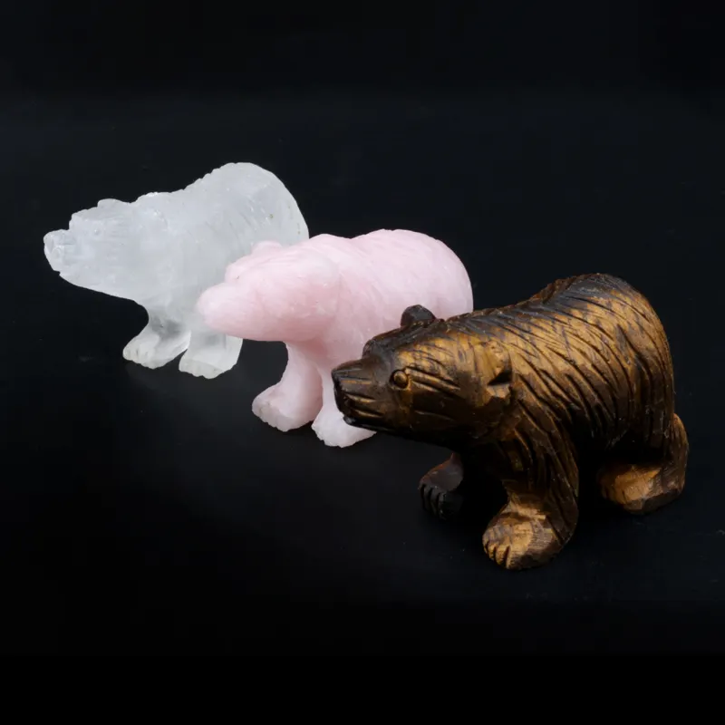 Wholesale kind of natural crystal gems animal palm 2 inch hand-carved bear