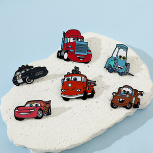 Pin <span class=keywords><strong>de</strong></span> Solapa <span class=keywords><strong>de</strong></span> Metal Esmaltado con Diseño <span class=keywords><strong>de</strong></span> Coches <span class=keywords><strong>de</strong></span> Carreras, Camión <span class=keywords><strong>de</strong></span> Bomberos y Grúa para Mochila y Accesorio <span class=keywords><strong>de</strong></span> Ropa - Product Image 1