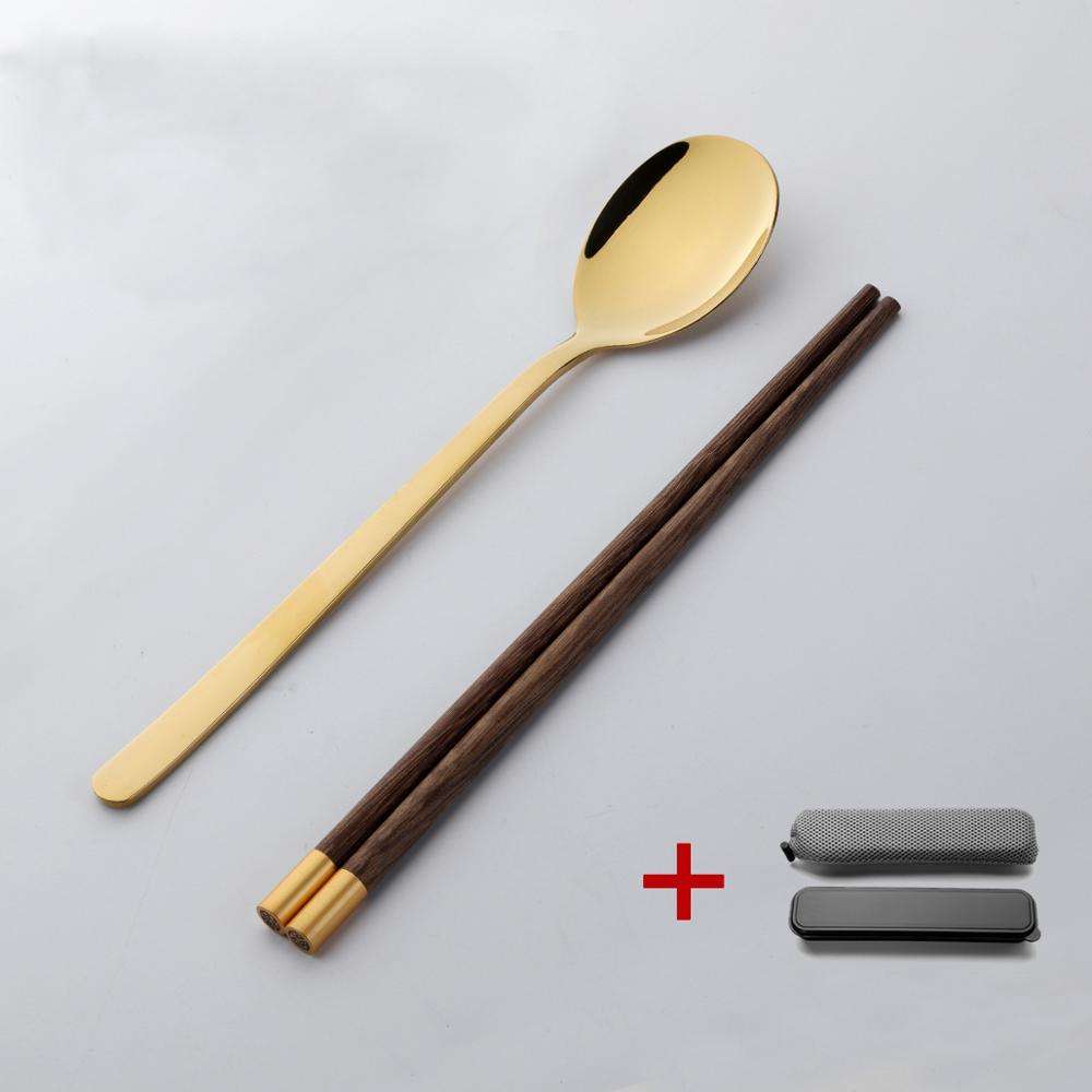 Cuillère et baguettes avec étui et sac