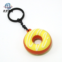 Tianyu Creative Pvc Simulation Alimentaire Modèle Donut Porte-clés Fun Food Play 3D Mini Donut Caoutchouc Pendentif Donut Porte-clés
