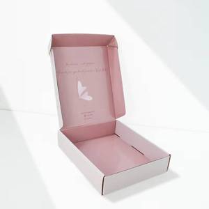 Caja de Cartón Corrugado para Envío de Ropa y Sombreros, con Color Personalizado - Product Image 1