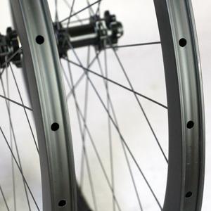 Jeu de roues de vélo de route en carbone chinois CX Offset Disc Cycling Fiber Clincher 700C - Product Image 2