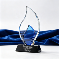 Nouveau Design de flamme en forme de torche, cadeaux d'anniversaire, médaille, vente en gros, Plaque de verre vierge, trophée de prix en cristal