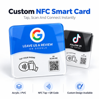 Plaque d'avis NFC en acrylique personnalisée avec code QR imprimé et support adhésif pour affichage des avis sur les comptoirs de service de café