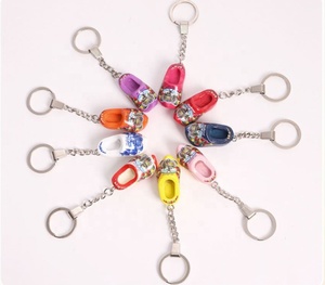 Llavero de zuecos holandeses de madera, miniatura, para bolso, recuerdo de Holanda - Product Image 5