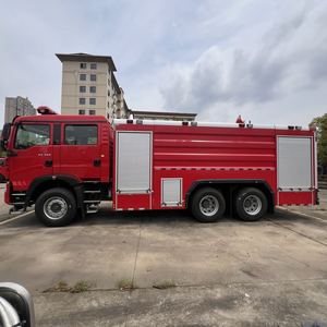 Camion de pompiers Sinotruk Howo 6*4 haute performance, 460 CV, <span class=keywords><strong>véhicule</strong></span> de lutte contre l'incendie lourd pour les secours d'urgence et la lutte contre les incendies - Product Image 6