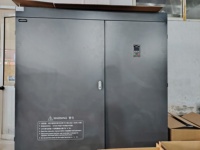 Variateur de fréquence (VFD) triphasé haute puissance HL750 pour usage intensif, communication multi-protocoles pour la régulation de la vitesse des moteurs industriels