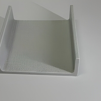 Perfil en U de FRP/GRP Compuesto con Espesor de Pared Estable de 3-15 mm, Barra de Fibra de Vidrio Aislada y Anticorrosiva para Uso Industrial