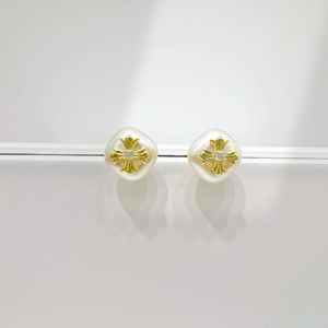 Custom plata 925 sterling silver snowflake 18k gold plated bowknot Earring wholesale heart shape unique pearl earrings for women - Product Image 2