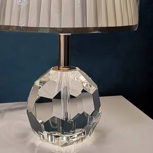 Lampe de table nordique moderne élégante pour filles, lumière de luxe, rose chaud, cristal, protection des yeux, lampe de chevet minimaliste - Product Image 2