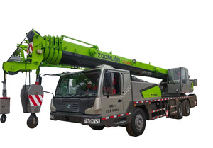 Grúa sobre Camión Usada Zoomlion de 30 Toneladas, Todoterreno, Hidráulica, para Construcción, con Motor Weichai, Caja de Cambios, Bomba y Motor de Engranajes - Product Image 1