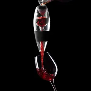 Yeni tasarım zarif şelale tek fincan havalandırma Pourer şarap havalandırma karafı şarap için