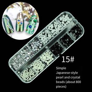 SunelPort Joyería para <span class=keywords><strong>Uñas</strong></span>, Diamantes de Imitación Transparentes de Gelatina con Diseño de Dibujos Animados, Diamantes Negros, 12 Cajas, 2/3/4 mm, Perlas Blancas con Parte Posterior Plana, SP-205, Simple - Product Image 3