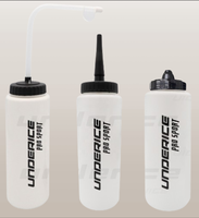Bouteille d'eau PP pour hockey sur glace 32oz, minimaliste, à presser, pour boire directement, écologique, en gros, couleur personnalisée, compatible lave-vaisselle, avec bouchon à embout
