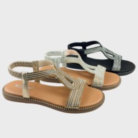 Sandales d'été à bout ouvert avec bride en T et strass pour femme, sandales plates décontractées légères à enfiler avec bride arrière élastique et garniture à rivets