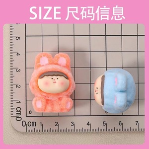 Porte-clés pendentif en peluche floqué rouge vif, figurine de dessin animé, ornement décoratif pour voiture, 10 couleurs disponibles, en résine plastique, DIY - Product Image 4