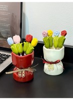 Keramiek Leuke stijl High-end cadeau Fruitvorkhouder Set Stijlvolle dessertvorken Fruitprikkers Container Kleine keramische vaasornament