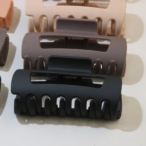 Jepit Rambut Silikon Besar Warna Solid Matte 11cm, Anti Selip untuk Wanita dan Gadis Berambut Tebal - Product Image 5