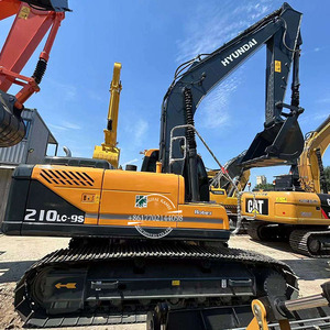 225LC รถไฮดรอลิคตีนตะขาบ210LC-9ฮุนได305-9อุปกรณ์เคลื่อนที่ดินชั้นนำจากโรงงาน220-9 305lc - Product Image 1