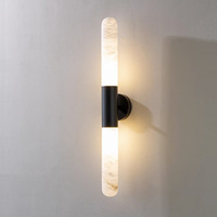 Applique murale tubulaire LED de luxe moderne en acier doré, base d'ampoule E26, pour chevet et villa