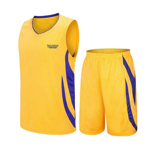 Uniforme de basket-ball de meilleure qualité en polyester sport uniforme de basket-ball de haute qualité sur mesure nouveau design - Product Image 1