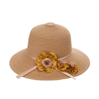 Vente en gros de nouveau printemps été couleur unie dôme crème solaire pliable jonc herbe chapeau de paille conception de fleurs pour la pêche décontracté en plein air