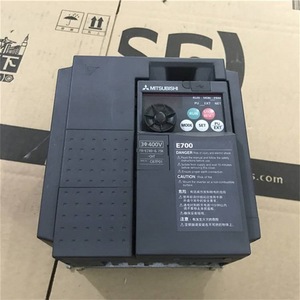 อินเวอร์เตอร์มิตซูบิชิ FR-E740-8.7K 3 เฟส 400V ซีรีส์ E700 ไดรเวอร์ปรับความถี่ - Product Image 1