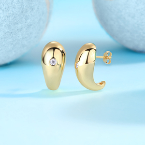 Tối Giản Moissanite S925 Sterling <span class=keywords><strong>Silver</strong></span> Mạ Vàng Drop Bông Tai Mặt Trăng Hình Dạng Thanh Lịch Phong Cách Hàng Ngày Mặc Solitaire Bông Tai - Product Image 4