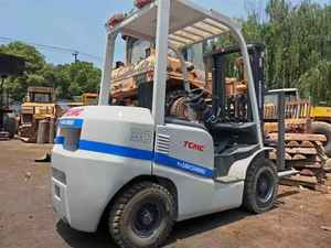 Chariot élévateur d'occasion TCMC FD30 Prix bas Excellentes performances Chariot élévateur d'occasion TCM à vendre - Product Image 4
