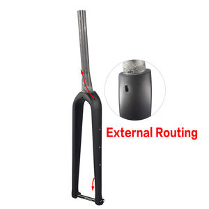 <span class=keywords><strong>Fourche</strong></span> de vélo de gravier en carbone 700C <span class=keywords><strong>650B</strong></span> <span class=keywords><strong>Fourche</strong></span> de vélo de cyclocross de route à tube conique léger - Product Image 3