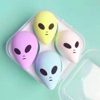 Nouvelle houppette à poudre de maquillage pour le visage, en polyuréthane hydrophile, à motif dégradé fantôme extraterrestre d'Halloween, avec expression amusante et créative
