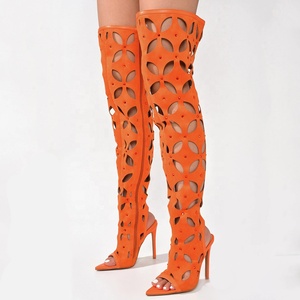 Botas largas de verano de gamuza con recortes, tacón de aguja, punta abierta, diamantes y cremallera lateral para mujer al por mayor - Product Image 3