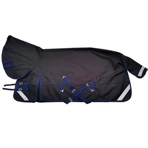 Couverture de cheval de haute qualité avec tissu Ripstop et revêtement imperméable pour toutes les conditions météorologiques - Product Image 1