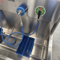 Laveuse manuelle de bottes en acier inoxydable SUS304 pour l'hygiène des usines de transformation de viande et de produits alimentaires