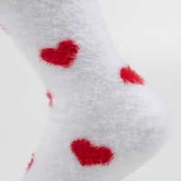Premium Plüsch-Fleece Antibakterielle Dicke Gestrickte Flauschige Socken mit Lieblichen Herz-Prints für Damen, Halten Warm im Ganzen Winter, Gemütlicher Nerzeffekt