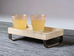 Fourniture en gros de plateau en bois fait main avec pied en métal plateau décoratif en bois pour la maison et l'hôtel de fournisseur indien - Product Image 4