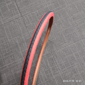 Neumático de Bicicleta con Certificación CE 20x1.75 24x1 700x38c 26x2.1 20x2.4 para BMX, Cruiser, Bicicleta Infantil, Bicicleta de Carretera con Opciones de Plegado - Product Image 3