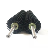 Outil de nettoyage industriel OEM à rouleaux brosse pour machine à nettoyer et peler le taro, le manioc, le gingembre, la carotte et la pomme de terre